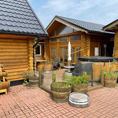 Wellness Huette Am Zwenkauer See Bei Leipzig Kültér fotó